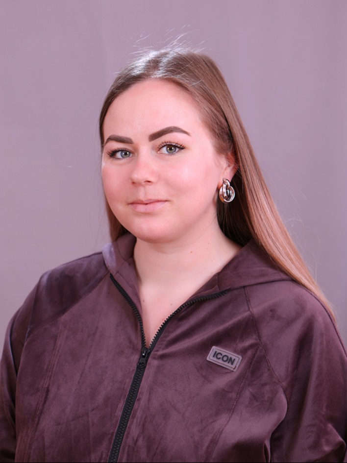 Строй Полина Алексеевна.
